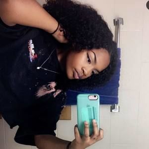 Meet your Posher, Christina